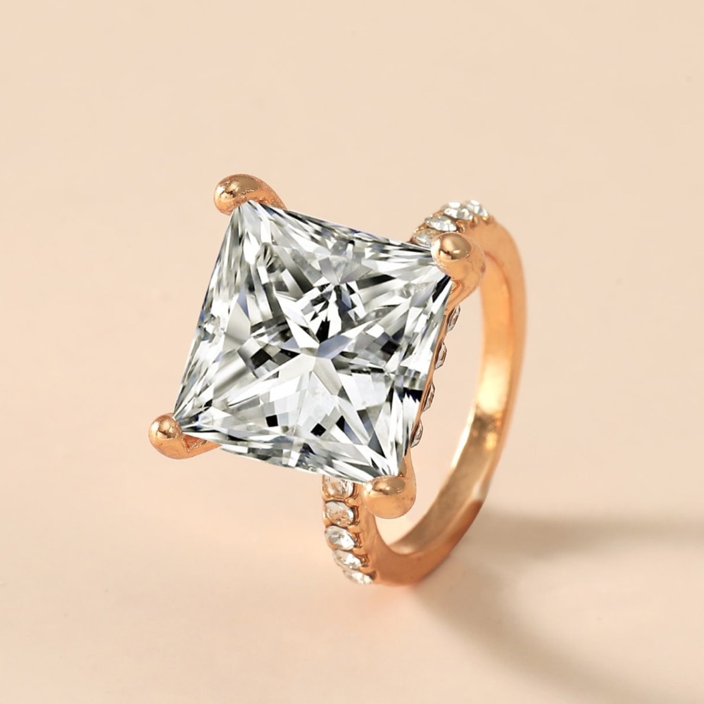 Rhinestone Decor Ring sz 8 New!